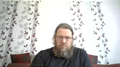 Snapshot of metallbuddy chatting on May 1, 10:31 am ask me online show from May 1, 10:31 am