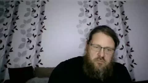 Snapshot of metallbuddy chatting on May 7, 6:24 pm ask me online show from May 7, 6:24 pm