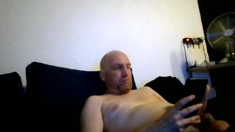 Snapshot of metaller123456 chatting on July 1, 6:18 pm metaller123456 online show from July 1, 6:18 pm