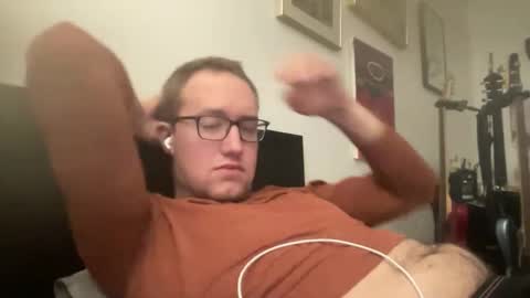 metallica92786 online show from February 25, 4:44 am