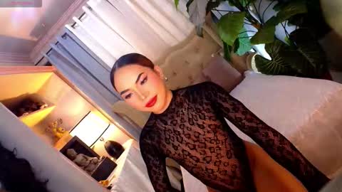 myka online show from November 11, 10:48 am