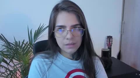 Meurif online show from February 20, 7:47 pm