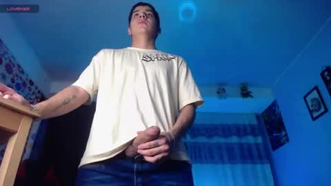 Snapshot of mexican_cum chatting on May 30, 2:30 am Jhon online show from May 30, 2:30 am
