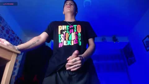 Snapshot of mexican_cum chatting on June 5, 1:23 am Jhon online show from June 5, 1:23 am