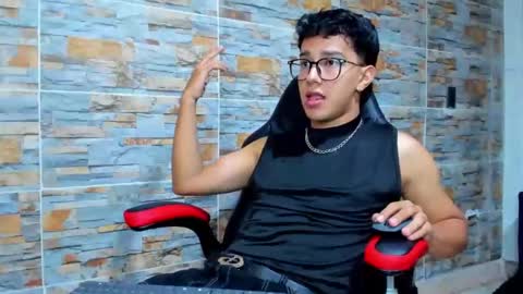 mexwilliams online show from October 27, 1:37 pm