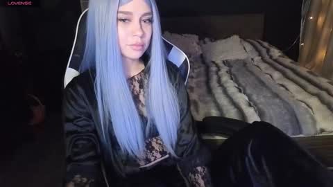 Snapshot of mezzalunaa chatting on March 11, 9:54 pm vollmond online show from March 11, 9:54 pm