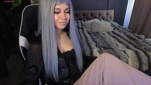 Snapshot of mezzalunaa chatting on March 27, 9:53 am vollmond online show from March 27, 9:53 am