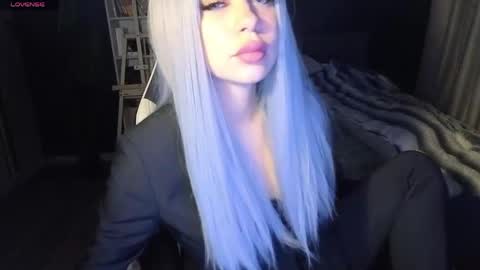 Snapshot of mezzalunaa chatting on May 12, 9:12 pm vollmond online show from May 12, 9:12 pm