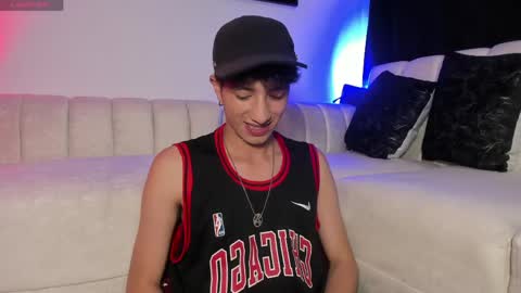 MATHIAS online show from May 13, 5:49 am