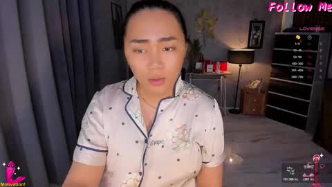 Snapshot of mhia_devil chatting on November 10, 7:35 pm miss devil online show from November 10, 7:35 pm