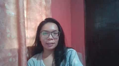 Snapshot of mhiafebbi chatting on June 28, 3:45 am mhiafebbi online show from June 28, 3:45 am