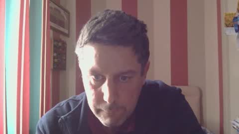 Snapshot of mhunk123 chatting on March 22, 4:43 pm mhunk123 online show from March 22, 4:43 pm