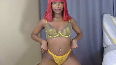 mi_dulcee online show from April 7, 10:42 pm