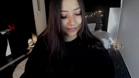 Mia zoe online show from September 12, 11:48 pm