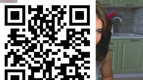 Snapshot of mia___lunaa chatting on May 27, 8:44 am Mia online show from May 27, 8:44 am