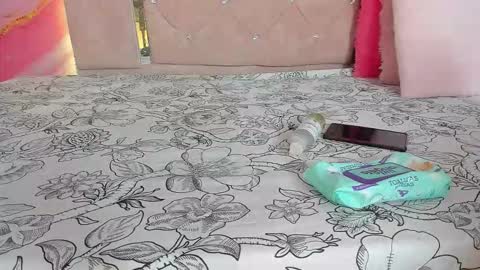 mia__blaze_ online show from February 11, 3:00 am