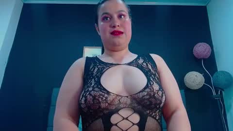 C A L L  M E  M I A  online show from October 30, 4:36 am