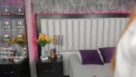Snapshot of mia_adamss_ chatting on January 9, 4:41 am 9 am - 4 p 7 am - 1 pm online show from January 9, 4:41 am