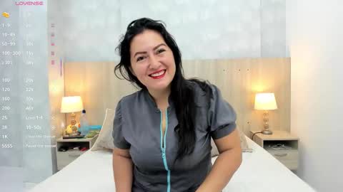 Mia Aristizabal online show from October 21, 11:22 am