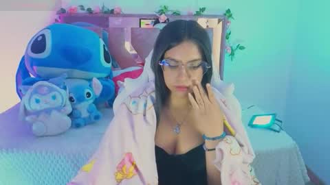 Snapshot of mia_bnnyy chatting on September 30, 8:58 pm mia_bnnyy online show from September 30, 8:58 pm