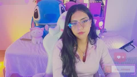 Snapshot of mia_bnnyy chatting on October 14, 8:31 pm mia_bnnyy online show from October 14, 8:31 pm