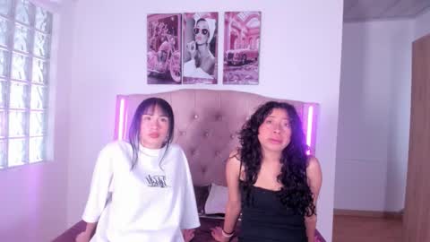 Snapshot of mia_cavallii chatting on December 17, 7:20 pm mia_cavallii online show from December 17, 7:20 pm