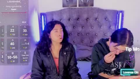 Snapshot of mia_cavallii chatting on February 28, 12:17 pm mia_cavallii online show from February 28, 12:17 pm