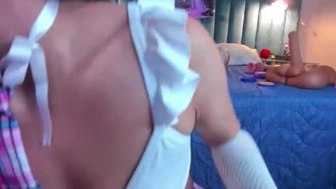Snapshot of mia_ellieth chatting on May 20, 4:07 am Mia Elieth online show from May 20, 4:07 am