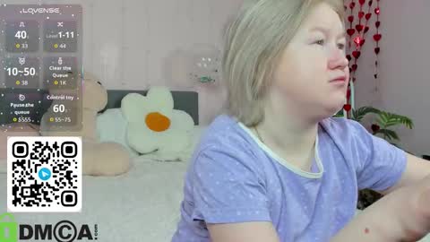 Mia online show from February 23, 2:53 am