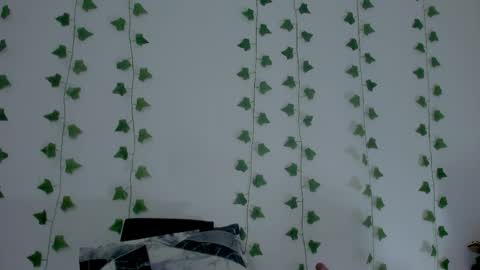 MIA online show from April 9, 9:53 pm