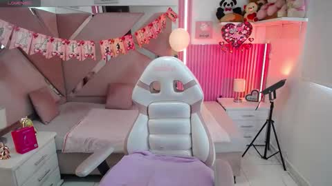 mia_garcia28 online show from February 17, 8:26 pm