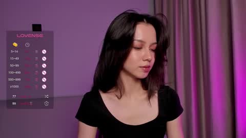 Mia online show from September 20, 6:20 pm