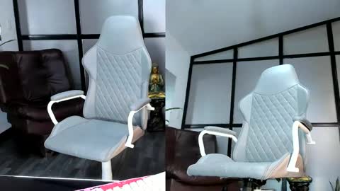 Mia.... Nice to meet you  thumb up me please its important online show from February 11, 6:44 pm