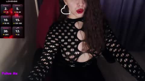 MiaJoy online show from February 4, 9:37 am