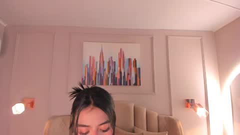 Snapshot of mia_kisses2 chatting on May 10, 4:17 am Mia online show from May 10, 4:17 am