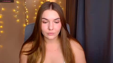 mia_lemm online show from October 12, 8:02 am