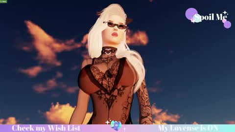 Mia online show from April 12, 8:03 pm