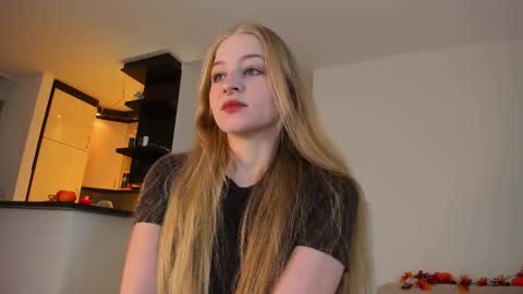 Mia here Appreciate your support online show from September 23, 10:40 am