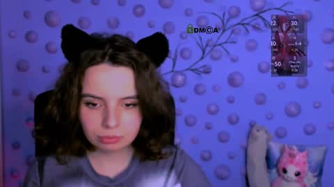 Snapshot of mia_mooon_ chatting on April 11, 8:51 am mia_mooon_ online show from April 11, 8:51 am