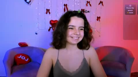 Snapshot of mia_mooon_ chatting on May 25, 9:04 am mia_mooon_ online show from May 25, 9:04 am