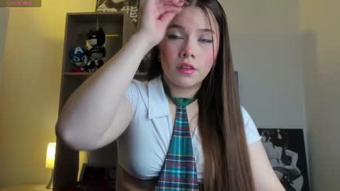 Snapshot of mia_moralez chatting on June 30, 12:50 pm MIA online show from June 30, 12:50 pm