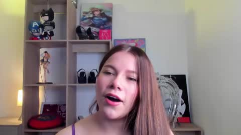 Snapshot of mia_moralez chatting on July 4, 12:55 pm MIA online show from July 4, 12:55 pm