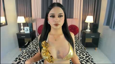 Snapshot of mia_mow chatting on September 26, 1:31 am They called me MIA online show from September 26, 1:31 am