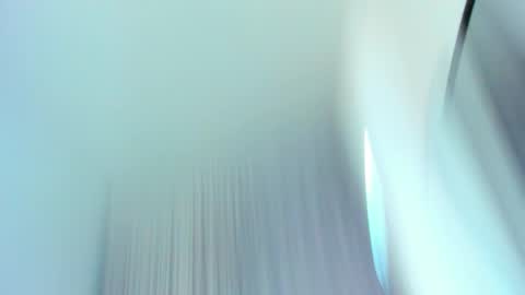 Snapshot of mia_naive chatting on February 17, 12:34 pm Mia online show from February 17, 12:34 pm