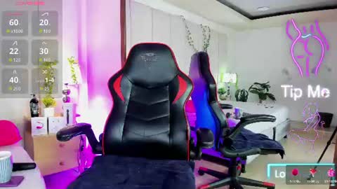 Snapshot of mia_rousse25 chatting on June 19, 1:54 am mia rousse25 online show from June 19, 1:54 am