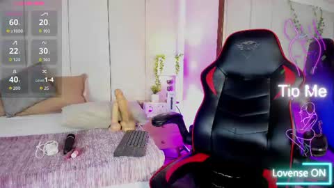 Snapshot of mia_rousse25 chatting on July 16, 4:18 am mia rousse25 online show from July 16, 4:18 am