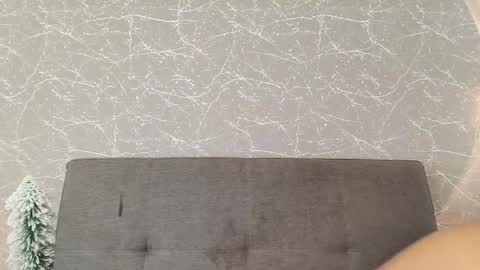 Snapshot of mia_roux13 chatting on December 26, 9:58 pm Mia Roux online show from December 26, 9:58 pm