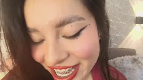 Snapshot of mia_roux13 chatting on February 13, 2:01 am Mia Roux online show from February 13, 2:01 am