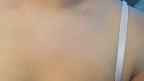 Snapshot of mia_roux13 chatting on September 17, 7:59 pm Mia Roux online show from September 17, 7:59 pm