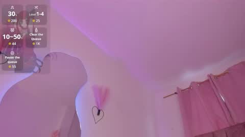 mia_royal online show from February 27, 10:32 pm